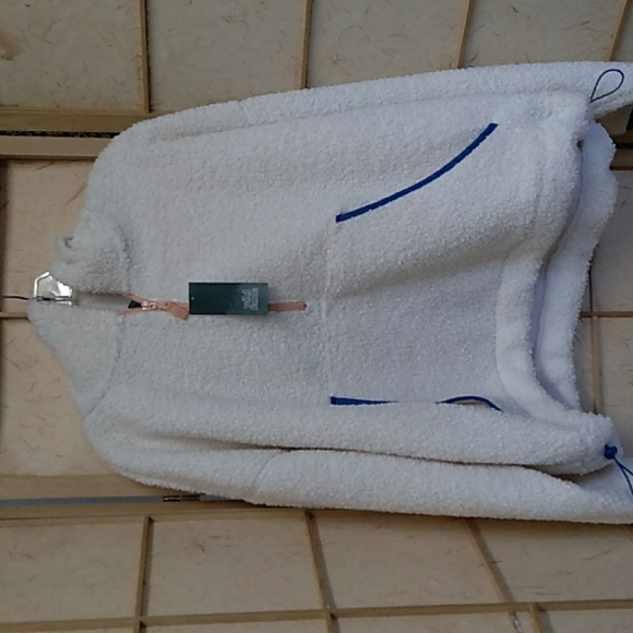 Wild Fable cream sweater/hoodie size XXL